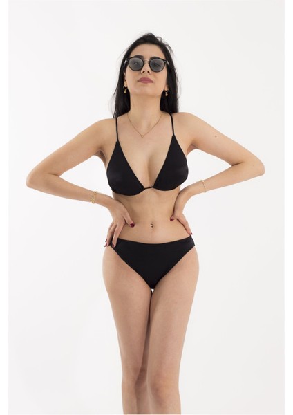 Siyah Sade Tasarım Şık Bikini Takımı