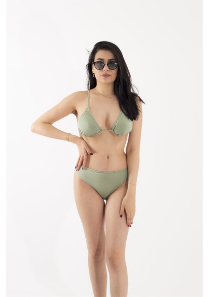 Kuşkonmaz Yeşili Şık Tasarım Bikini Takım