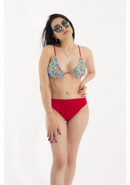 Çok Renkli Kırmızı Altlı Bikini Takım