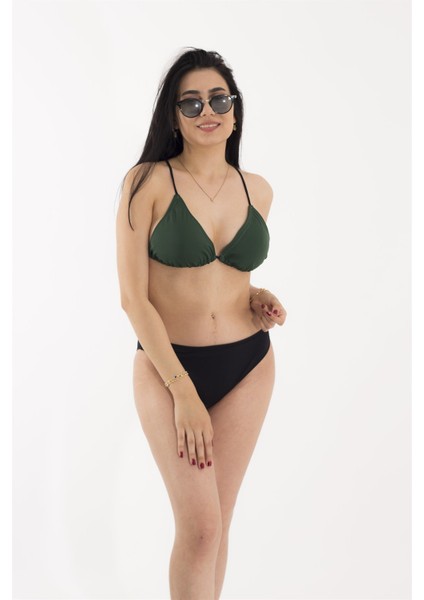 Yeşil Üstlü Siyah Altlı Bikini Takım