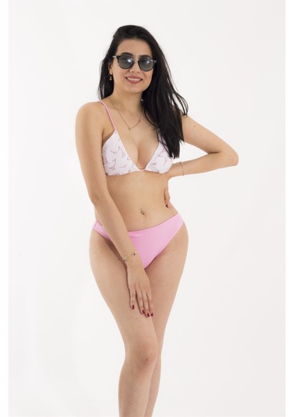 Beyaz Üzeri Çiçek Dalları Tasarımlı Pembe Bikini Takım