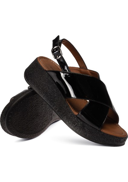 Siyah Rugan Kadın Sandalet modelleri