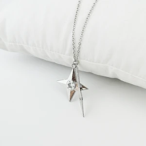 Naruto Shippuden - Shuriken Gümüş Kunai Kolye