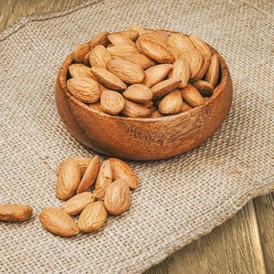 Organik Aile Çiğ Badem İçi Duble 250 gr