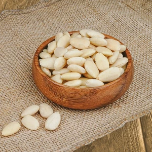 Organik Aile Soyulmuş Çiğ Badem 250 gr