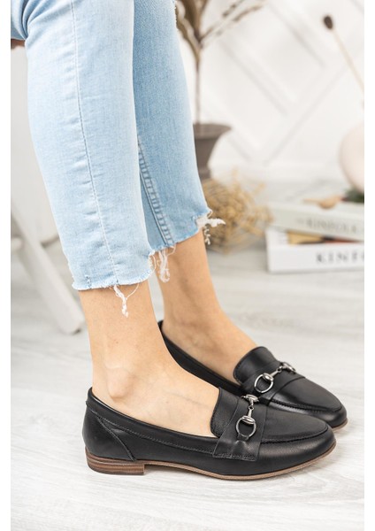 Hakiki Deri Siyah Kadın Deri Loafer TRC58-2001 fiyatları