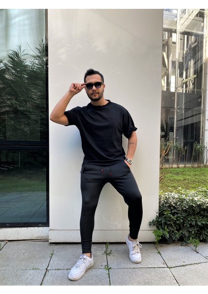 Erkek Düz Siyah Oversize Tişört