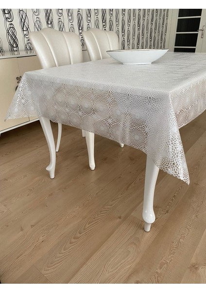 Şeffaf Kaplamalı Dantel Görünümlü Pvc Muşamba Masa Örtüsü Beyaz
