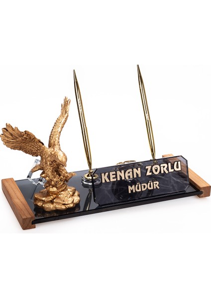 Kartal Heykelli Masa Isimliği