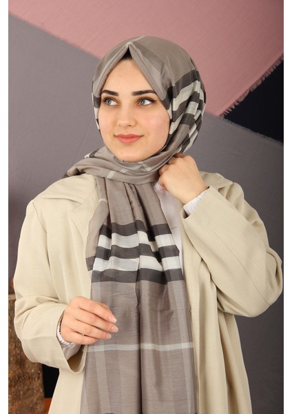 Gri Sima Burberry Ekose Desen Ipek Şal