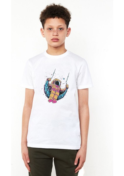 Astronot Ay Salıncak Çocuk Baskılı Unisex Çocuk Beyaz T-Shirt