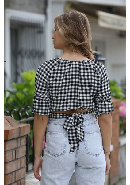 Bağlama Detaylı Crop Bluz 1736 Siyah S fırsatları