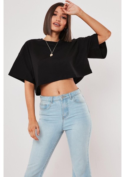 Siyah %100 Pamuk Bisiklet Yaka Crop T-Shirt
