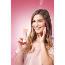 Neutrogena Bright Boost Tüm Cilt Tipleri Için Spf 30 Koruyucu Krem Hafif Doku 50ml