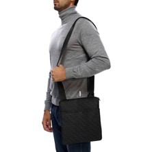 Armani Exchange Postacı Çantası