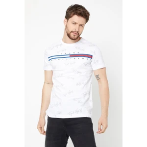 Erkek Beyaz Önü Baskılı Kısa Kollu Bisiklet Yaka Basic Slim Fit T-Shirt