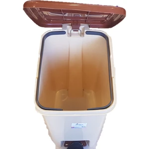 Slim Pedallı Çöp Kovası 40 Lt