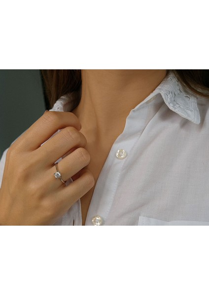 F Renk 0,50 Karat Pırlanta Tektaş Yüzük 0404R0181 fırsatları