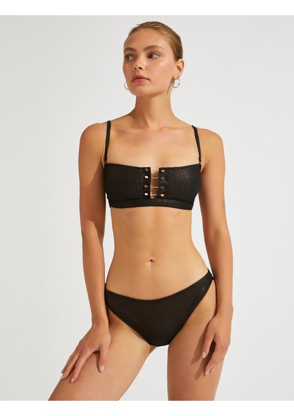 Bikini Altı Metalik