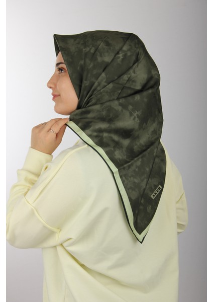Haki Aker Ipek Krep Saten Eşarp 7208701-352 modelleri