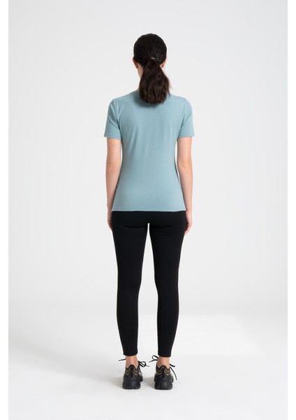 V Yaka Kadın Tişört , Ense Taş Detaylı %95 Pamuk Aqua Marine T-Shirt modelleri