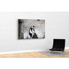 Tablo 360 Banksy- Maid Sweeping Kanvas Tablo