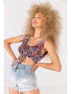 Vor Nişantaşı Kadın Nala Çiçekli Crop Top