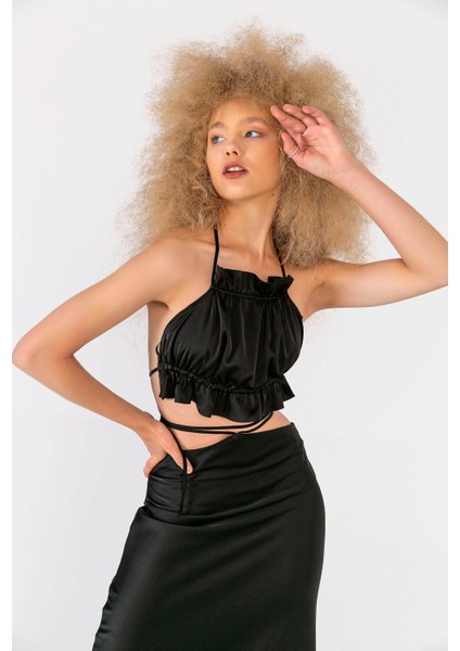 Lizi Fırfırlı Bağcıklı Bluz fiyatları