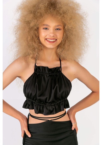 Lizi Fırfırlı Bağcıklı Bluz modelleri