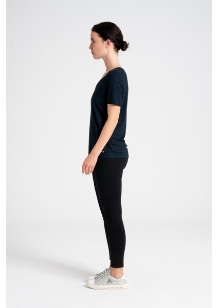 Nokta Varak Baskılı Kadın Tişört, Rahat ve Akıcı %100 Doğal Viskon Kumaş Tshirt, V Yaka LAcivert Tshirt fırsatları