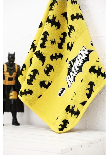Lisanslı Bornoz + Havlu 9-10 Yaş 2 Parça Batman Dark fiyatları
