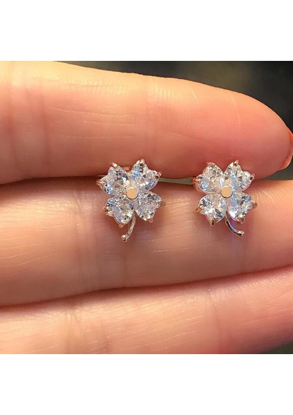 925 Ayar Gümüş Mistik Topaz Taşlı Dört Yaprak Yonca Küpe