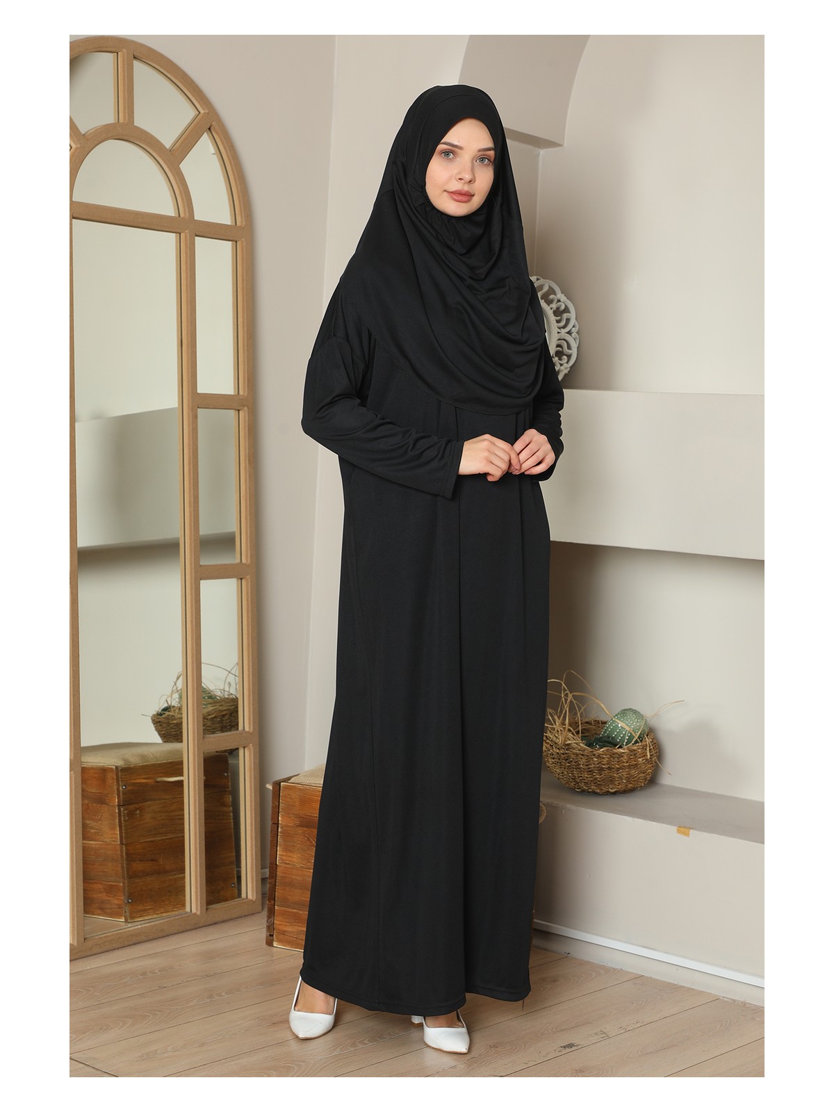 Medipek Kolay Giyilebilen Tek Parça Namaz Elbisesi Siyah