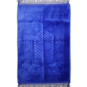 Düz Sade Peluş Seccade