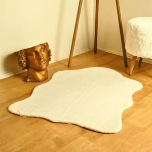 Rex Tavşanı Kısa Tüylü Post Peluş Krem