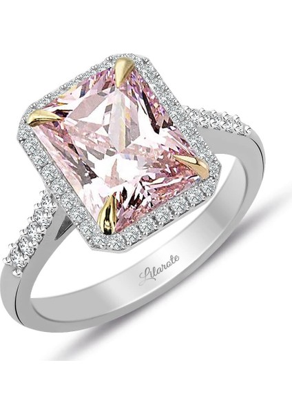 Pırlanta ve Pembe Topaz Baget Kesim Tektaş Yüzük