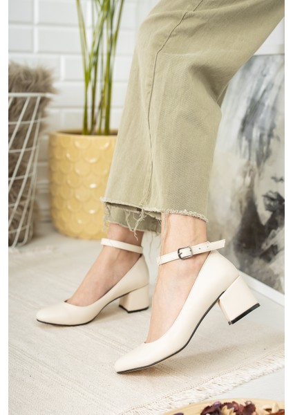 Kadın Klasık Ten Renk Topuklu ve Baretli Tarz fiyatları