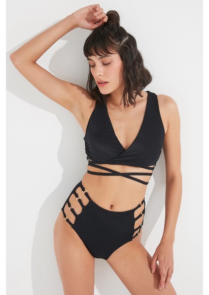 Siyah Lera Tee Bikini Üstü