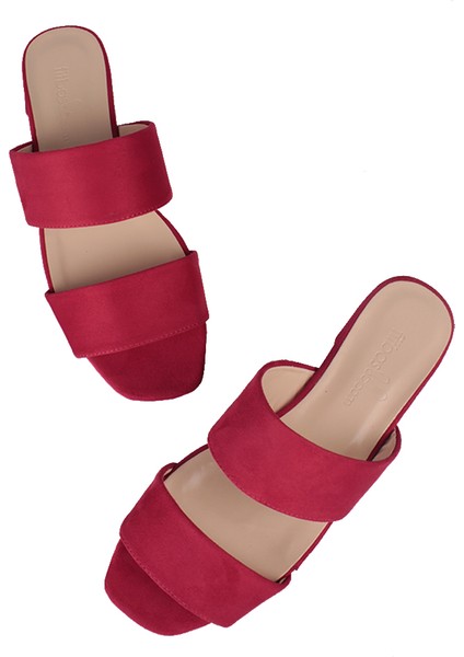 111601 527 Kadın Kırmızı Büyük & Küçük Numara Terlik fırsatları