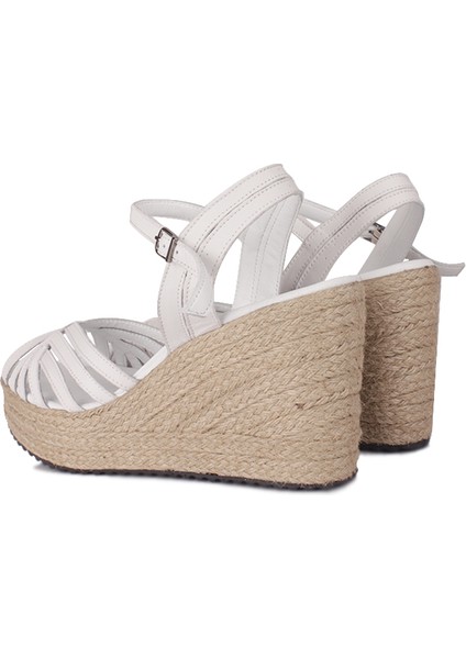 4389 468 Kadın Beyaz Büyük & Küçük Numara Sandalet modelleri