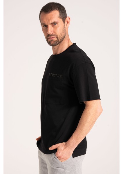 Yuvarlak Yaka Normal Fit Kesim Siyah Erkek Tişört, Yüksek Kalite %100 Pamuk Kumaş Tshirt fiyatları