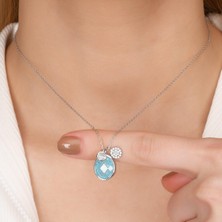 Coşar Silver Zirkon Taşlı Pırlanta Montür Gümüş Rengi Kaplama Ortası Turkuaz Taşlı Desenli Oval Gümüş Kolye
