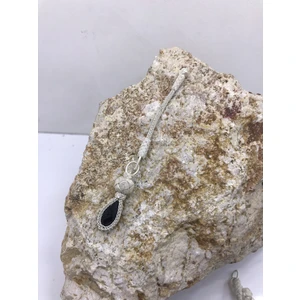 Siyah Taşlı Kısa Gümüş Tesbih Püskülü