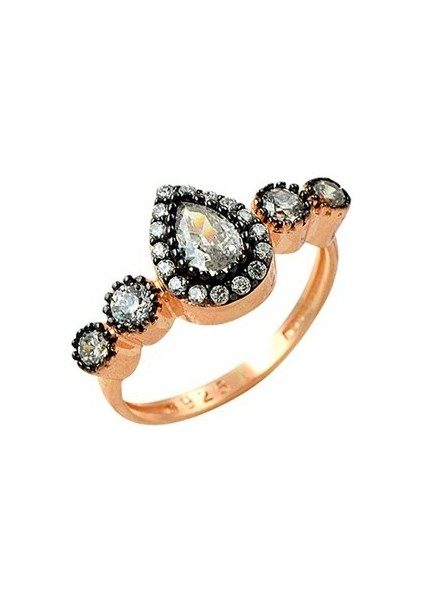 Tria Elmas Modeli Yüzük