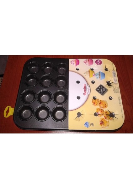 24 Lü Mini Muffin Kalıbı