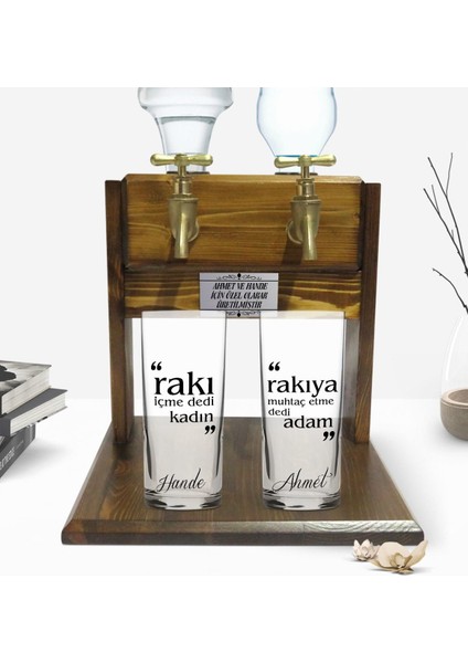 Kişiye Özel Renkli Baskılı Rakı Içme Dedi Kadın Tasarımlı Ikili Rakı Bardağı ve Çift Musluklu Doğal Ahşap Rakı Standı-1