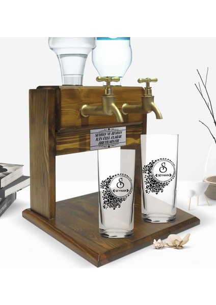 Kişiye Özel Renkli Baskılı Isimli Ikili Rakı Bardağı ve Çift Musluklu Doğal Ahşap Rakı STANDI-114 fiyatları