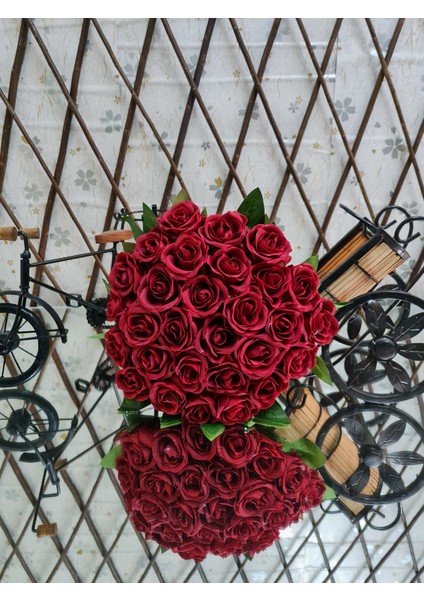 Gelin Buketi Kırmızı Kadife Gül