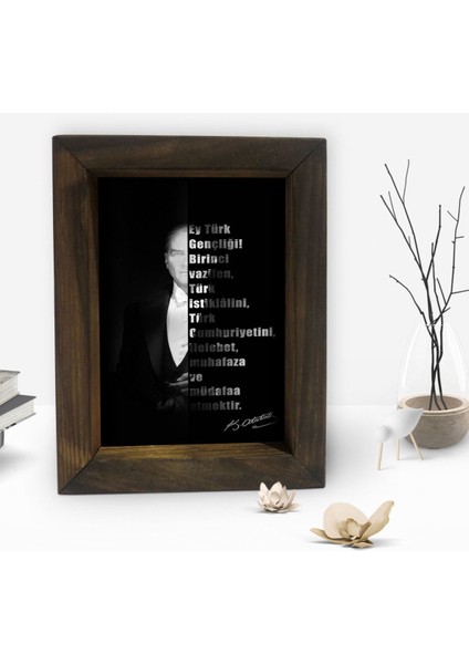 Gift Atatürk Tasarımlı Dekoratif Doğal Masif Ahşap Çerçeve 15 x 20 Cm-31 fiyatları