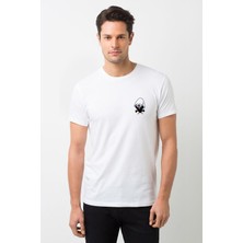 Qivi Yumurtadan Çıkan Şaşkın Kuş Göğüs Baskılı Beyaz Erkek Örme Tshirt